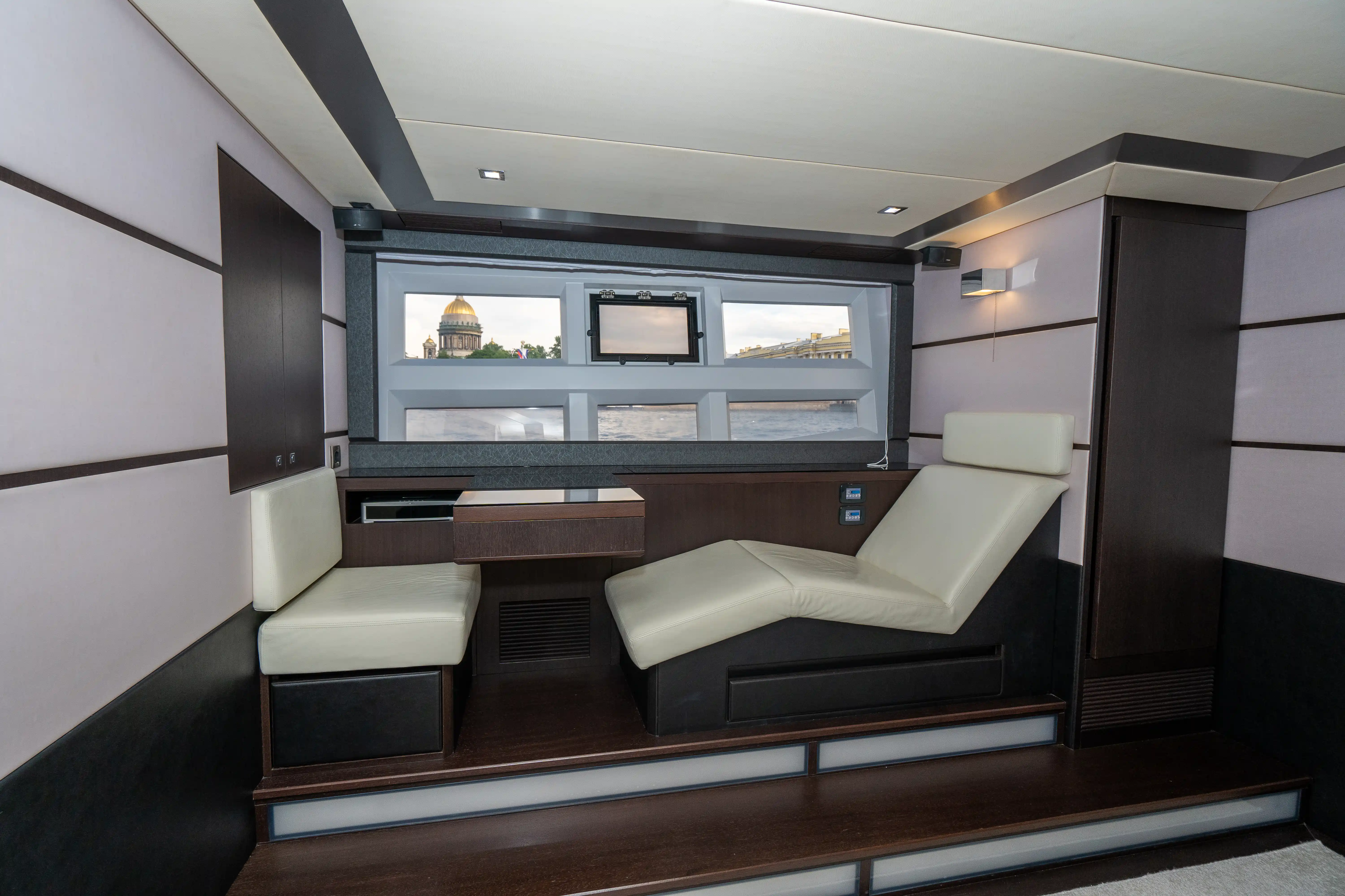 Яхта  «Galeon 640» image- 29